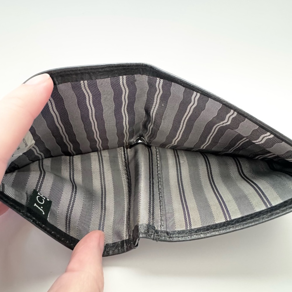 J Crew Black Pebbled Leather Billfold Wallet Classic Bifold Card & Cash Holder - Picture 2 of 7